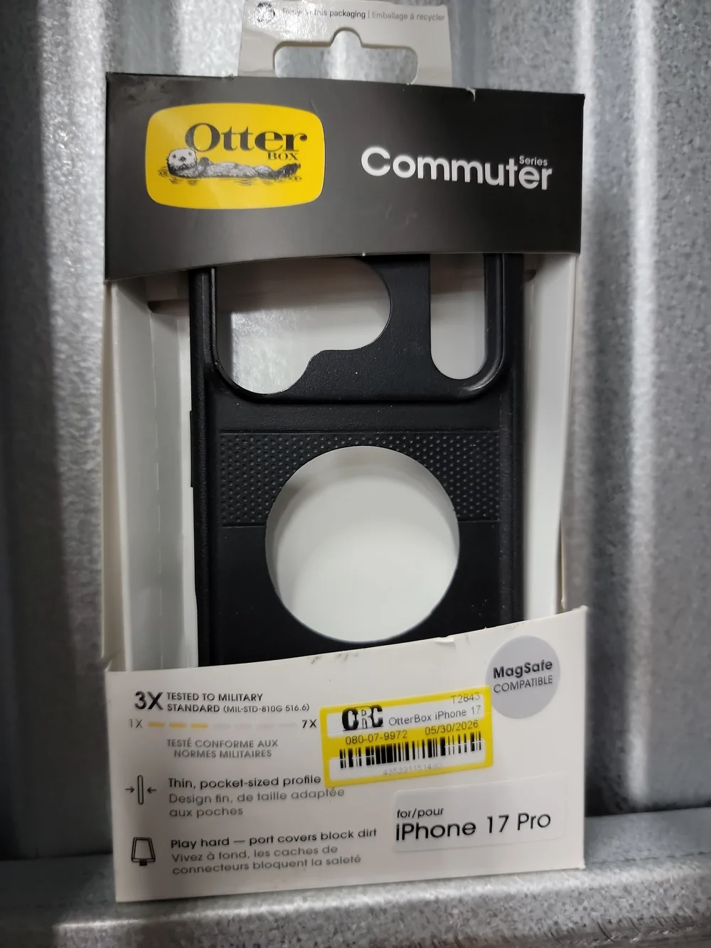 OtterBox Commuter Series Case for iPhone 17 Pro - Black